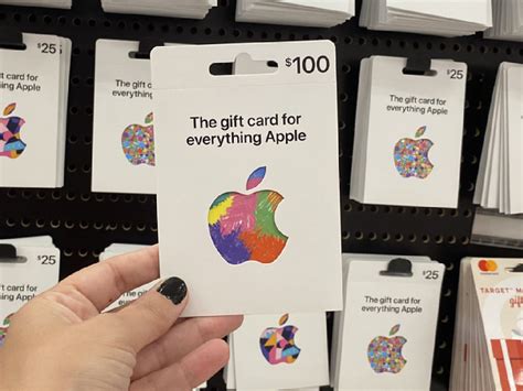 apple card buying apple products.